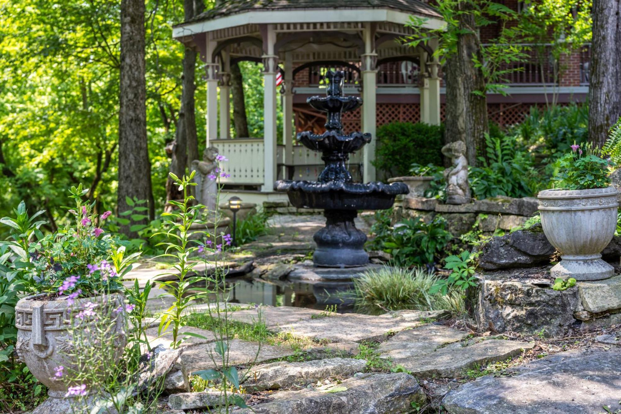 Angel At Rose Hall Eureka Springs Exterior photo