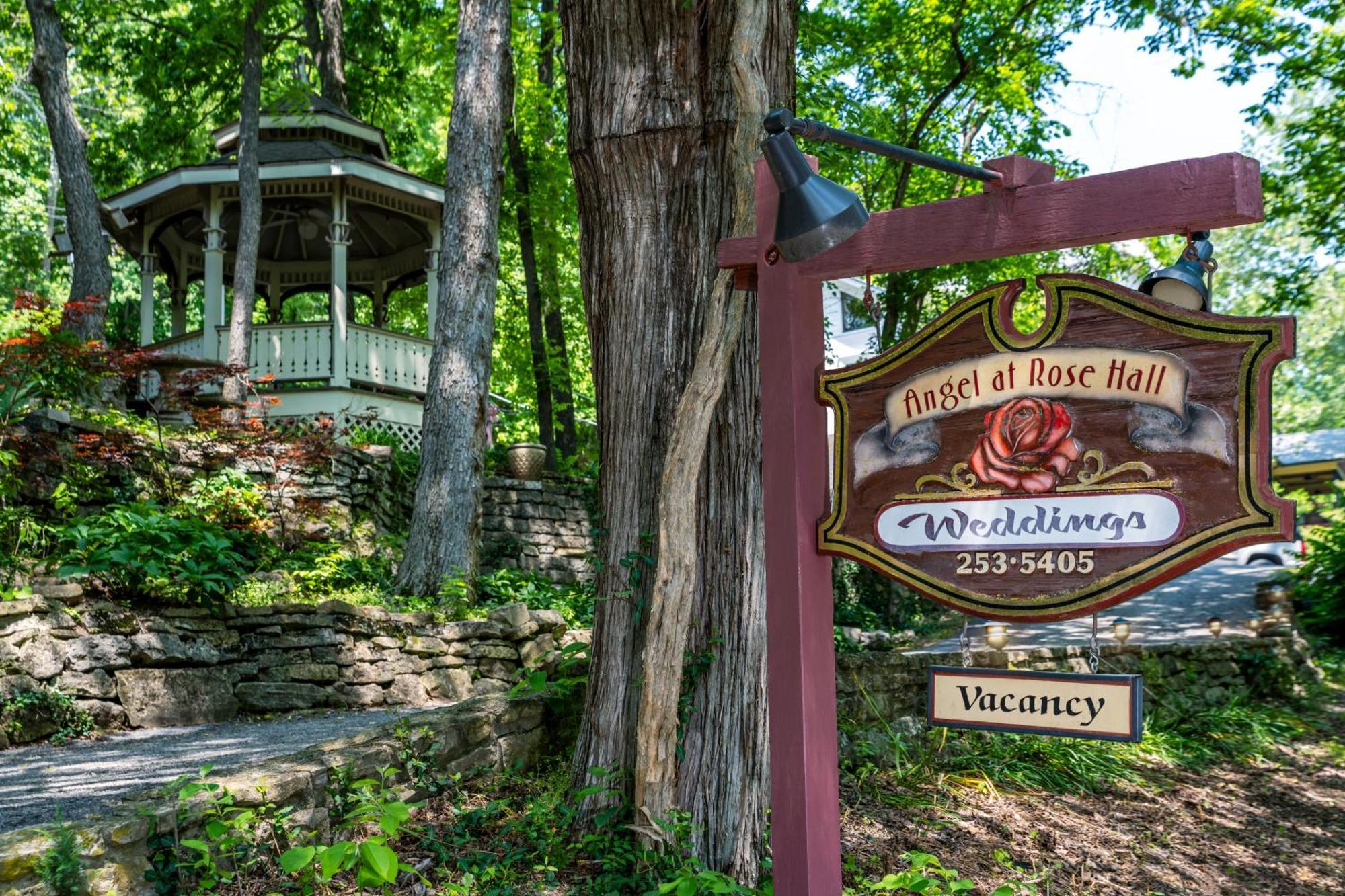 Angel At Rose Hall Eureka Springs Exterior photo